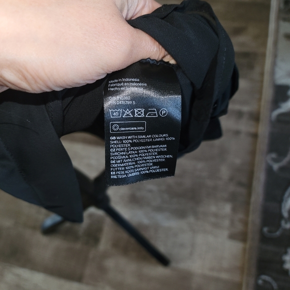 H&M satin effect shirt dress - Picture 3 of 4